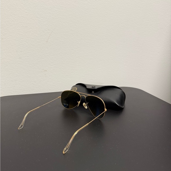 Ray-Ban Gold Frame Sunglasses with Blue Lenses - Picture 2 of 2